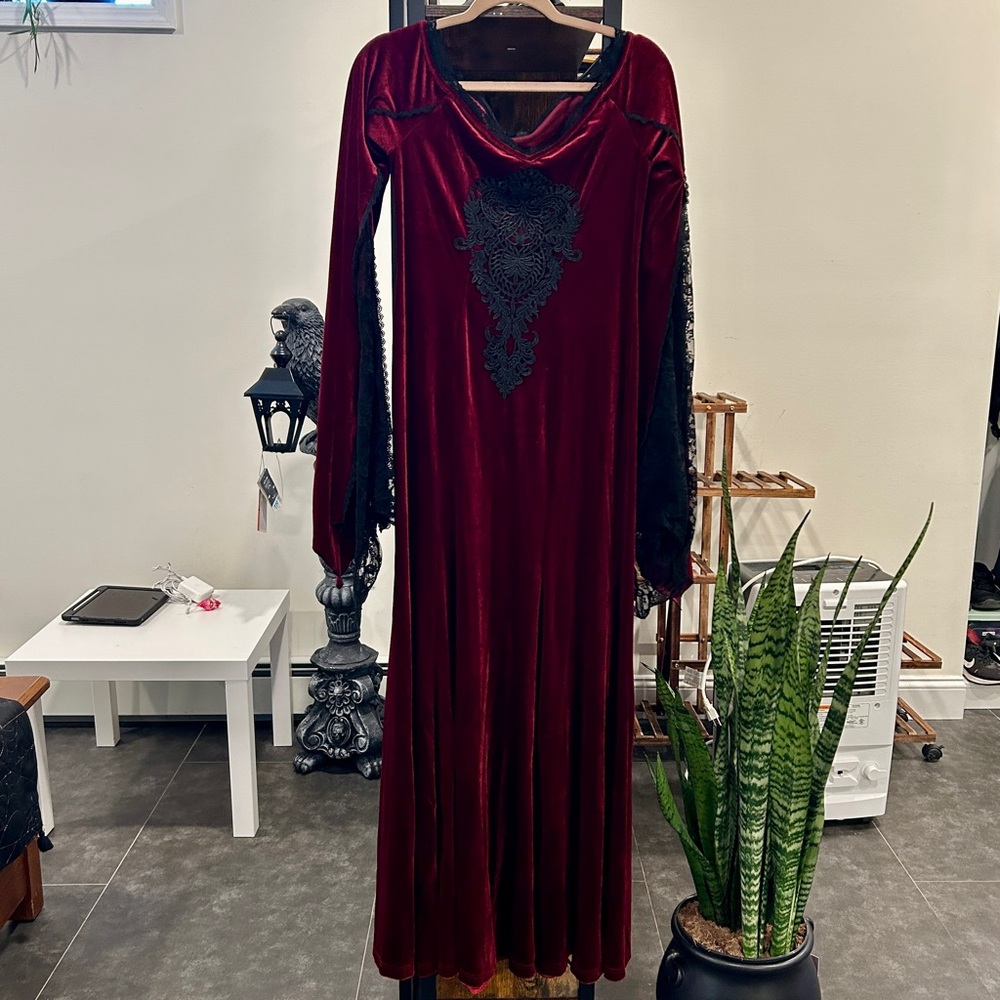 Punk Rave Velvet Dress - Picture 2 of 2